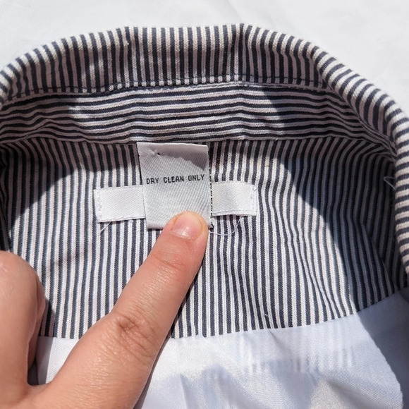 Grace Pinstripe Button Front Blazer  Woman's Size 8 - Picture 8 of 9